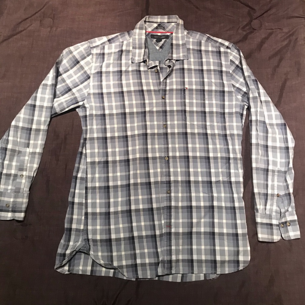 Tommy Hilfiger men’s Oxford custom fit
